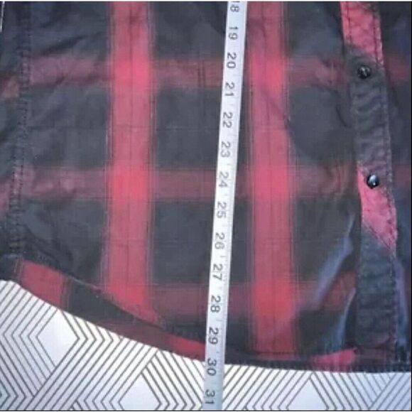 Rerun Mens Button Up‎ Shirt Size XL Black Red Plaid Tab Long Sleeve Western - Picture 5 of 5